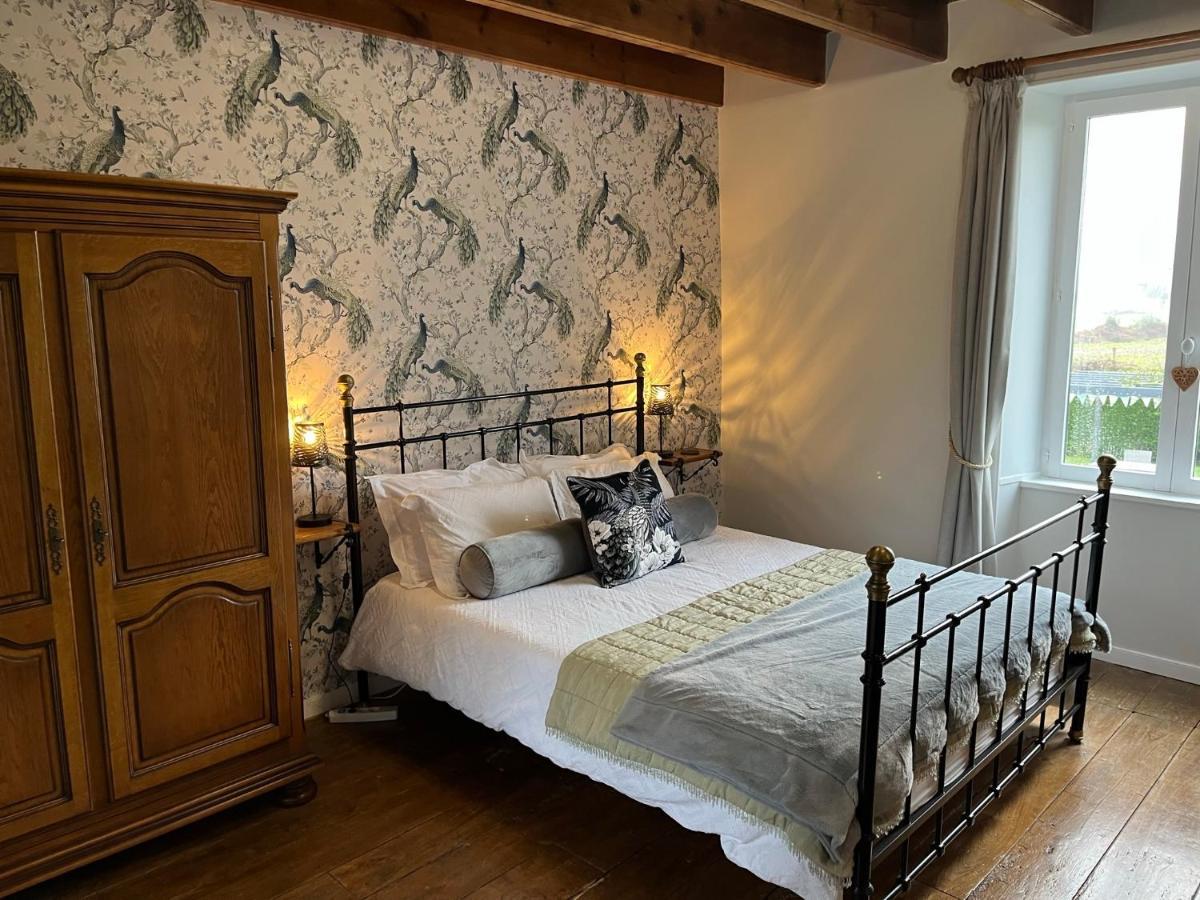 Bed and Breakfast La Crepelliere Вильдье-ле-Поель Экстерьер фото